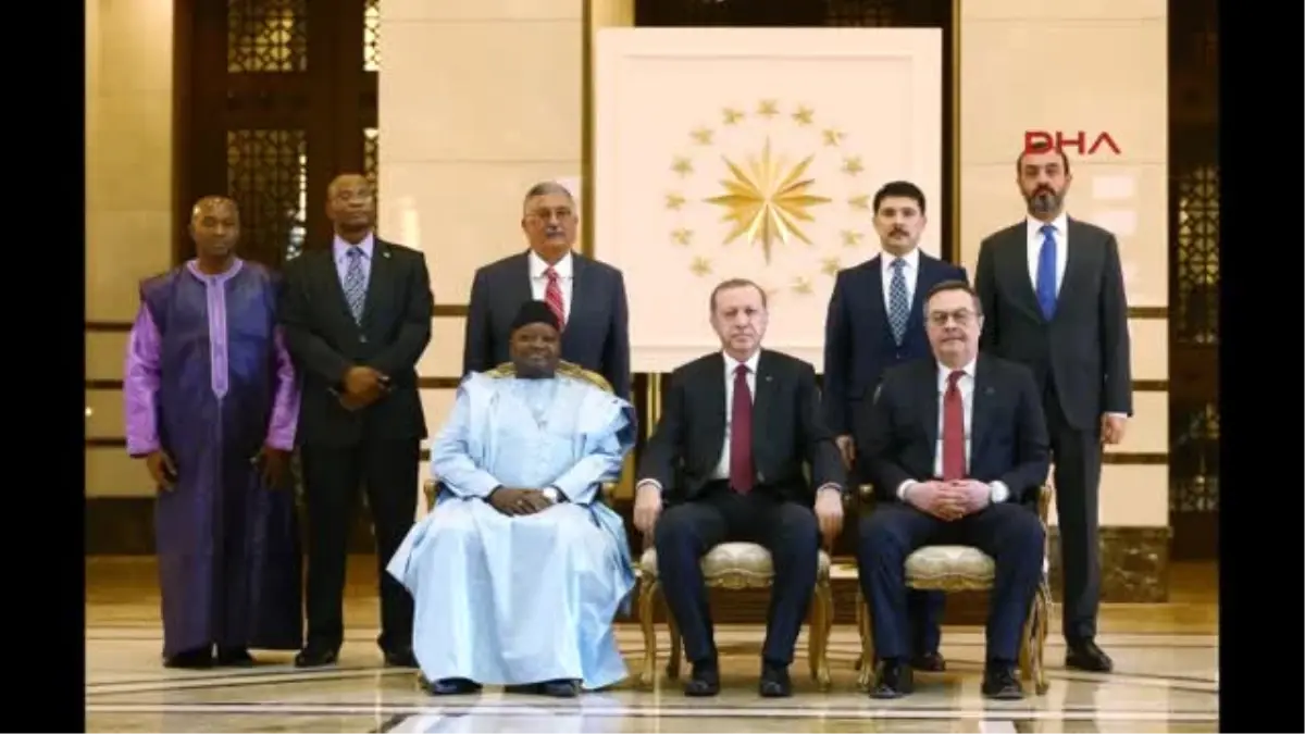 Cumhurbaşkanı Erdoğan\'a Sierra Leone Büyükelçisi\'nden Güven Mektubu