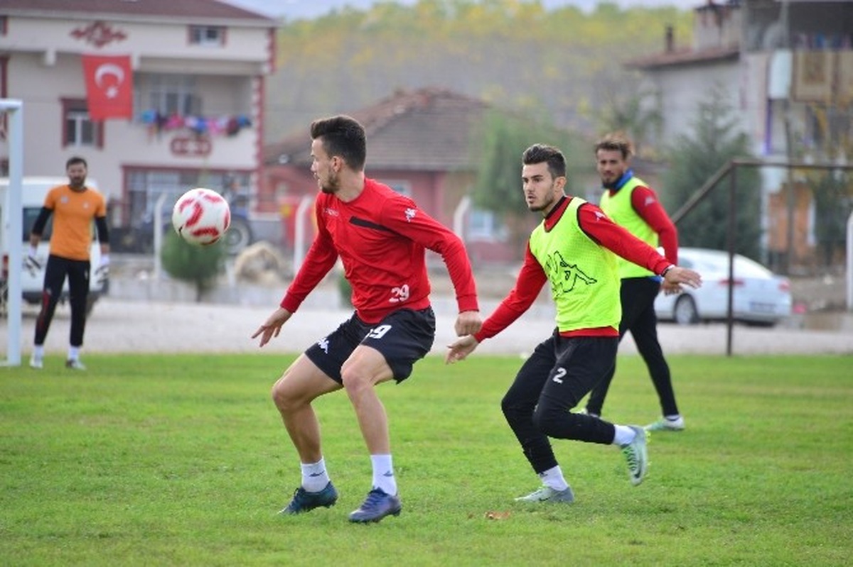 Erbaaspor\'da Tire 1922 Maçı Hazırlıkları Başladı