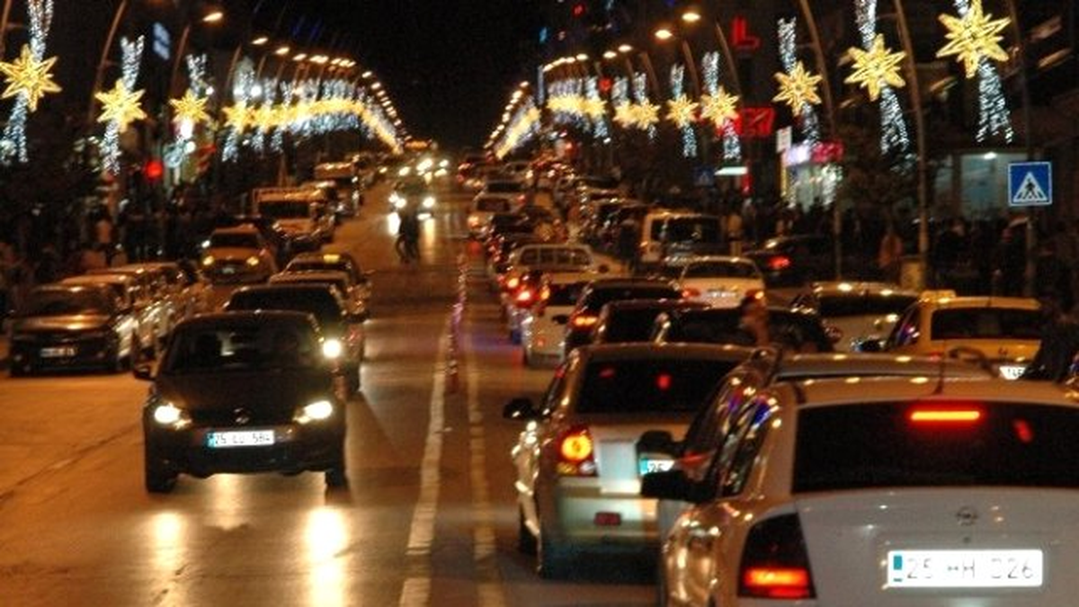 Erzurum Trafiğine Bir Yılda 4 Bin 823 Yeni Araç Eklendi
