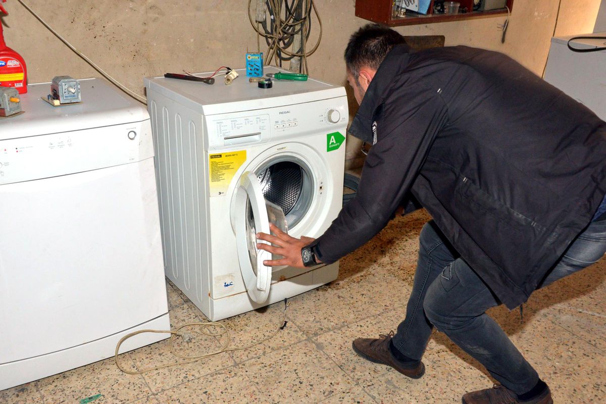 Her Yerde Uyuşturucu Aradılar