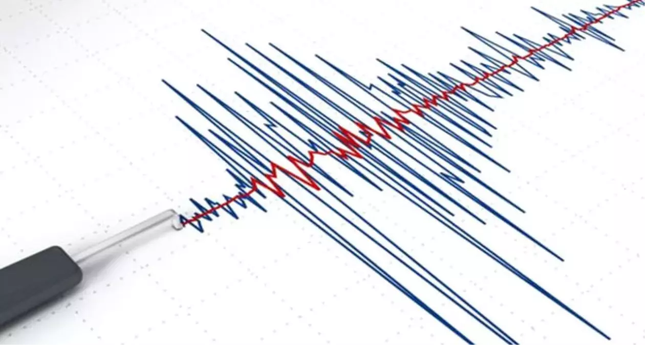 Japonya\'da 7,3 Büyüklüğündeki Deprem