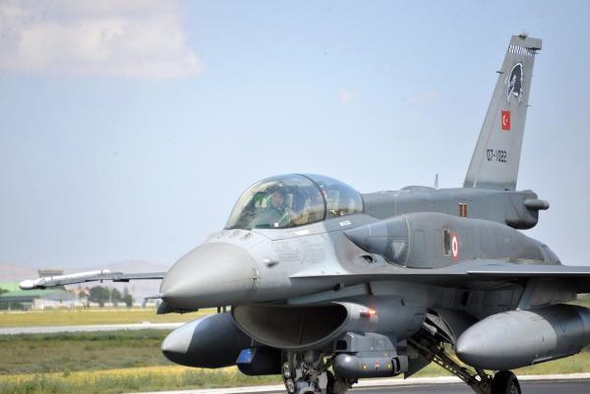 Konya\'da Fetö Operasyonu: 60 Pilota Gözaltı