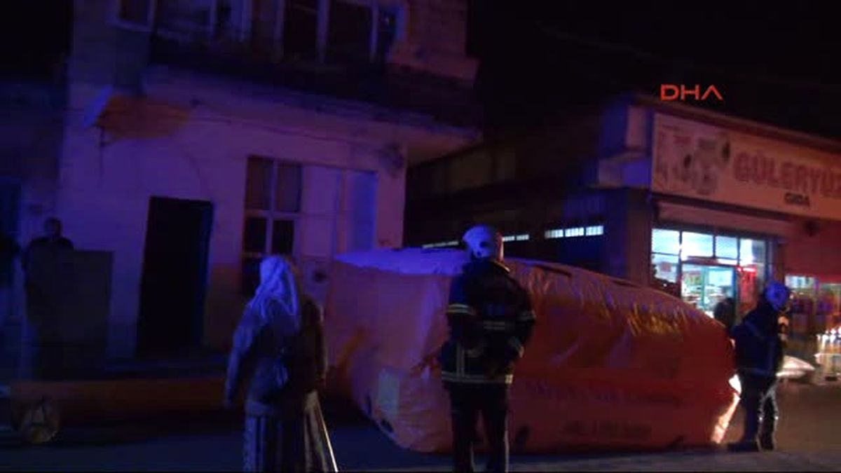 Nevşehir Para Cezası Yüzünden 3 Katlı Binanın Çatısına Çıkıp, Intihar Etmek Istedi