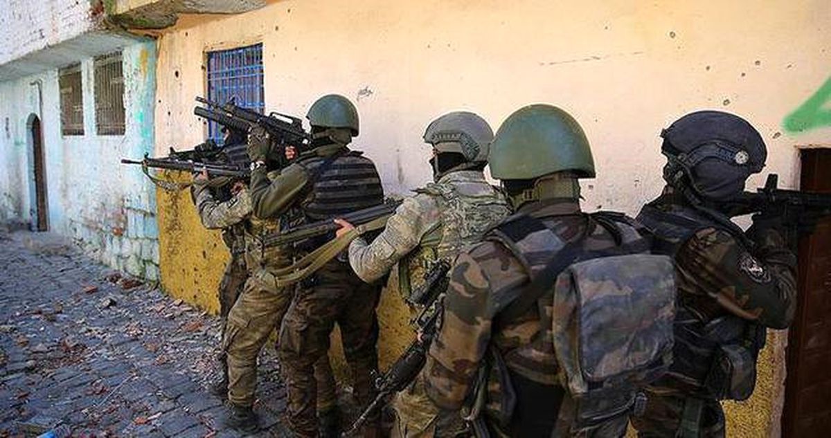 Şemdinli\'de 2 PKK\'lı Etkisiz Hale Getirildi