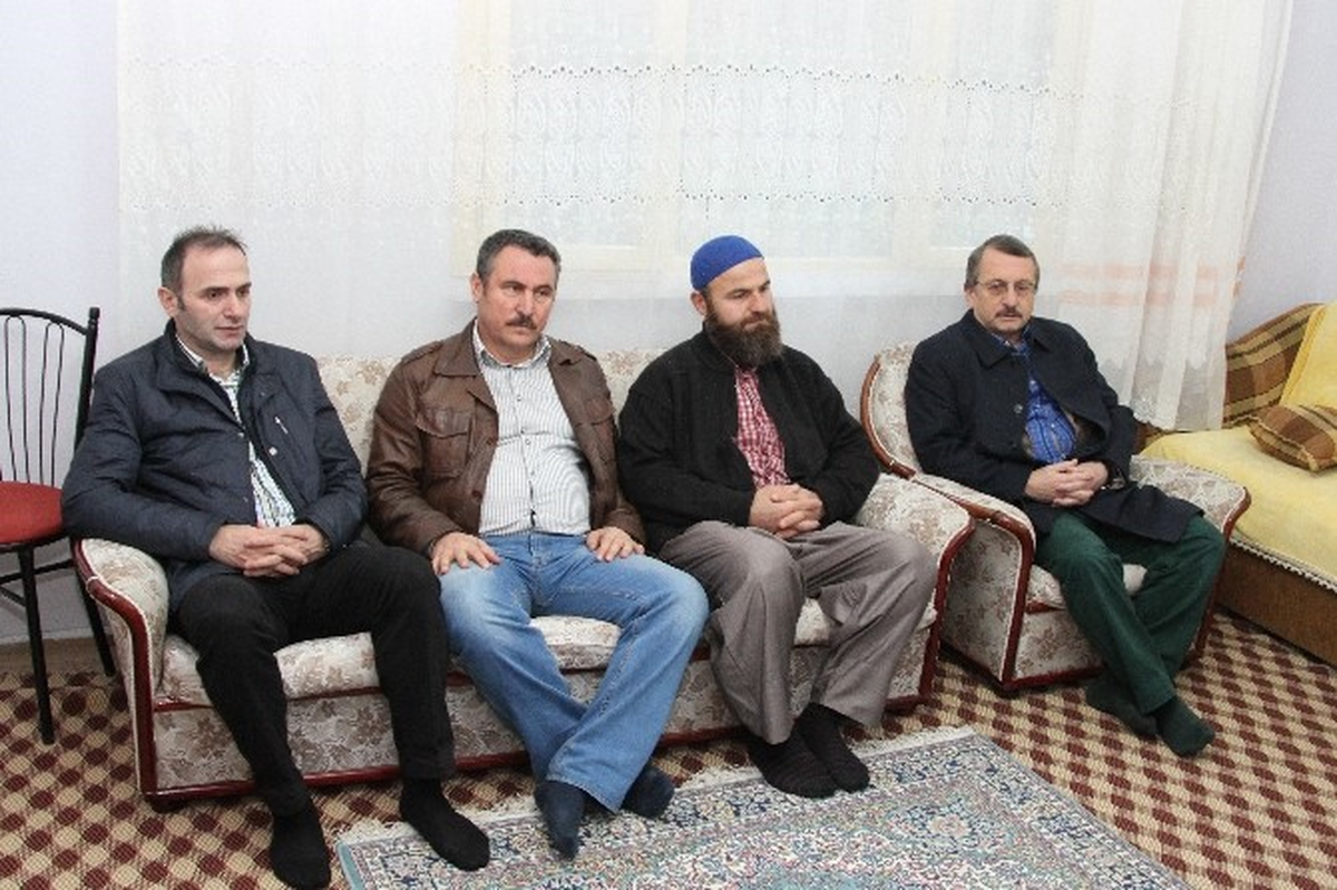 Sütlüoğlu\'ndan Vefat Eden İşçinin Ailesine Destek