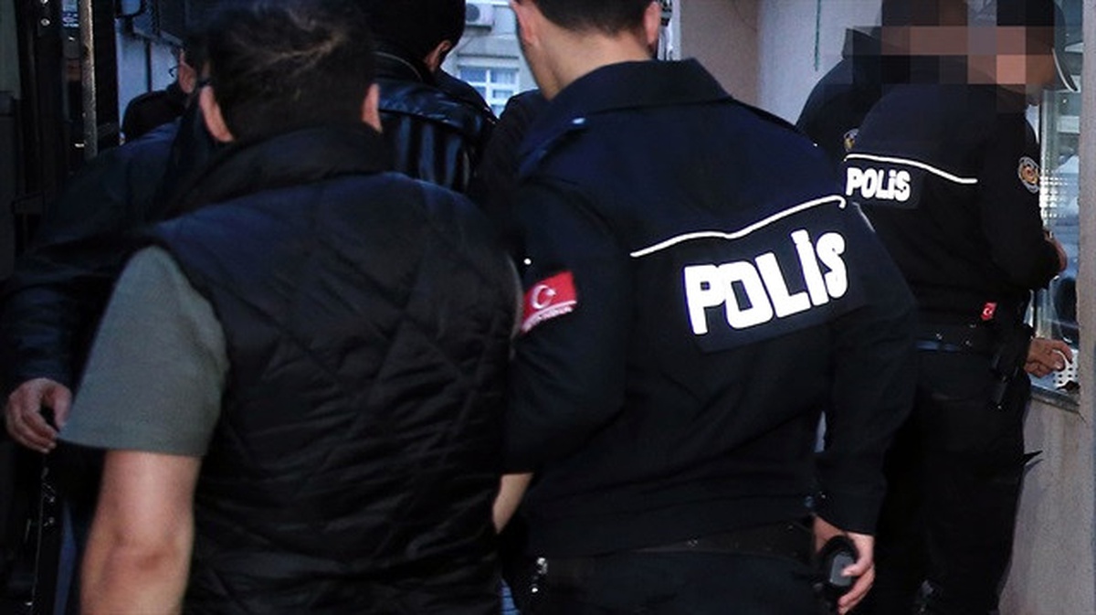 Türk Telekom\'a Fetö Operasyonu: 12 Gözaltı