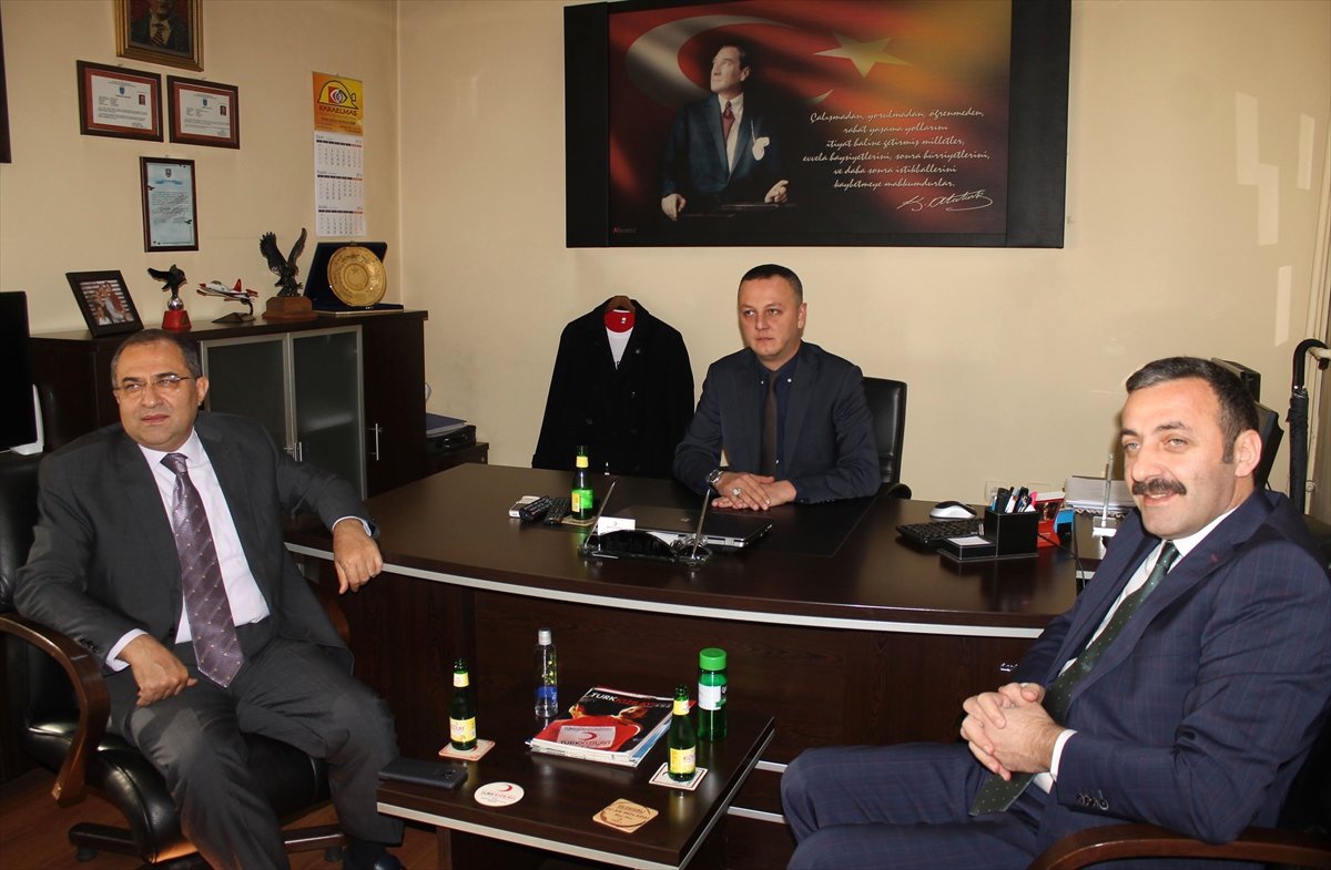 Vali Kaban\'ın Kızılay Kan Merkezini Ziyareti