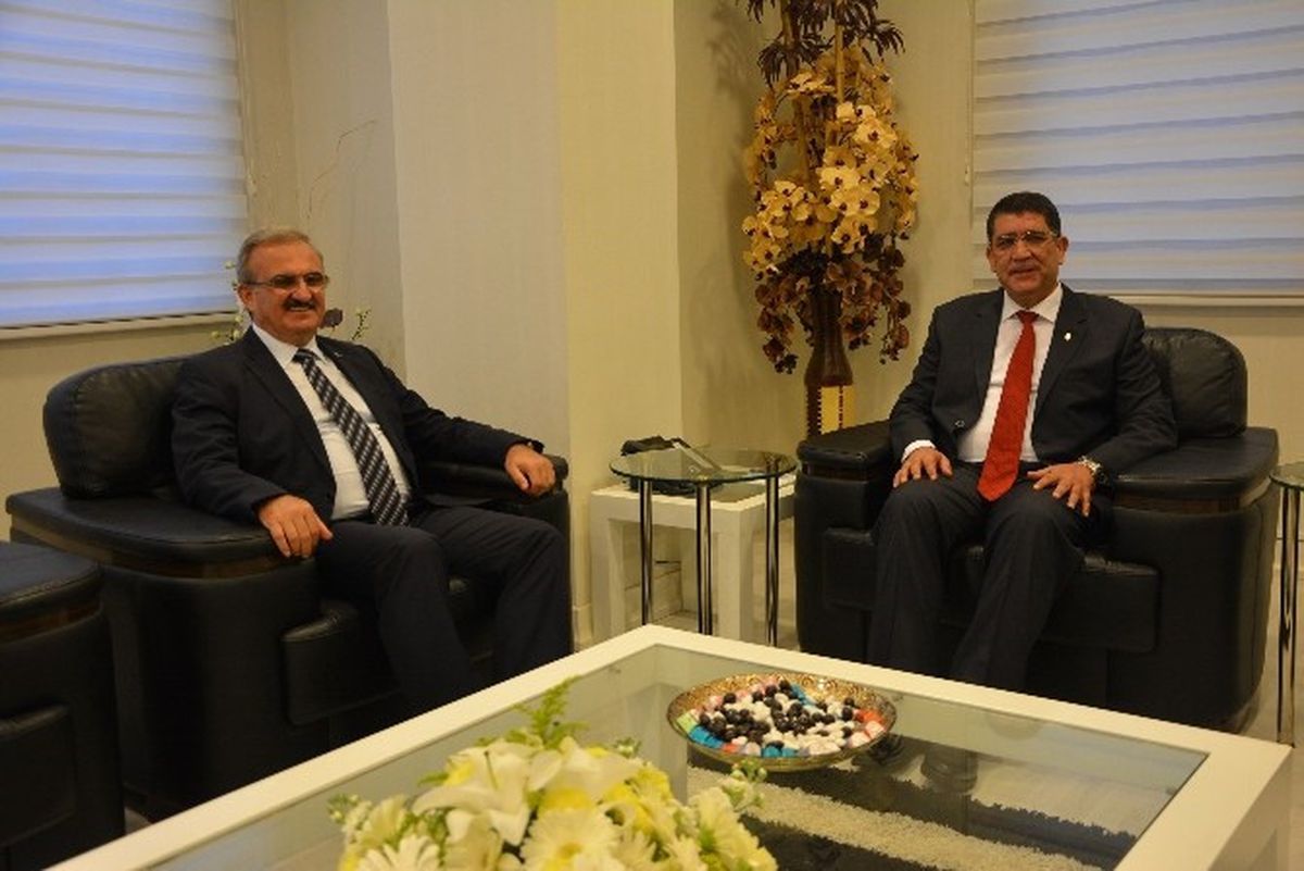 Vali Karaloğlu, Aesob\'u Ziyaret Etti