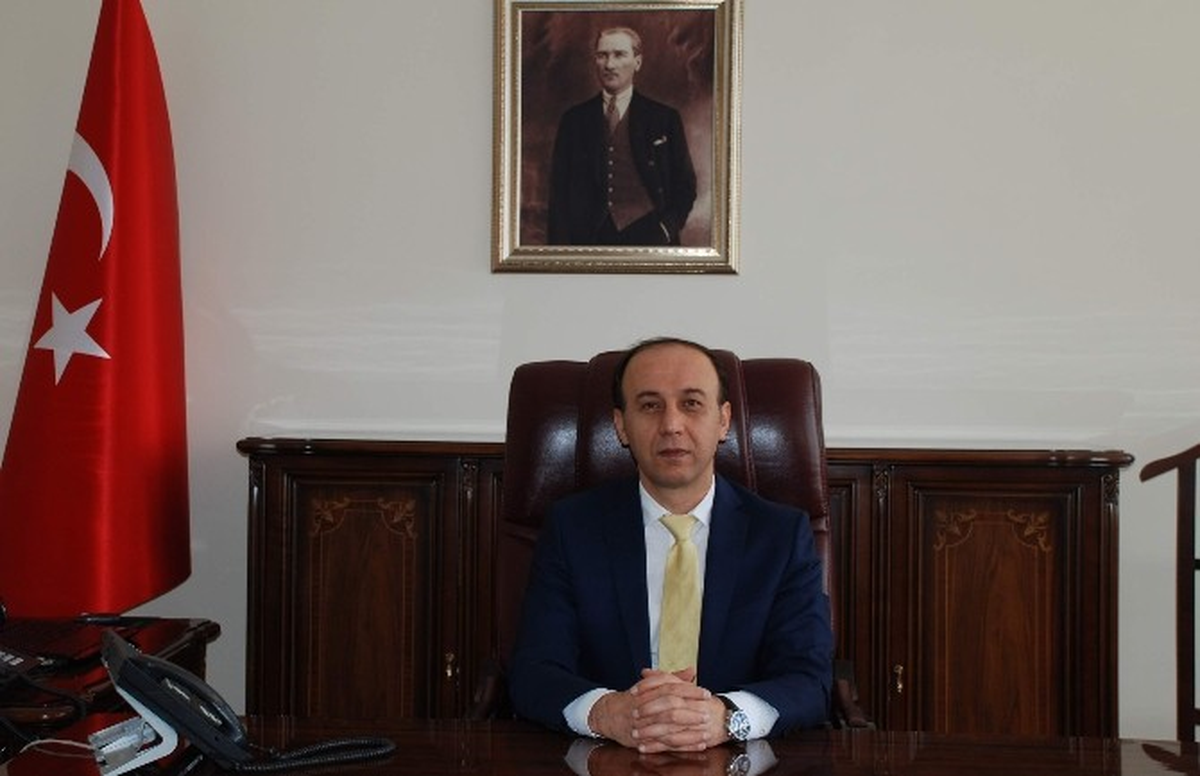 Adıyaman Valisi Abdullah Erin\'den Öğretmenler Günü Mesajı