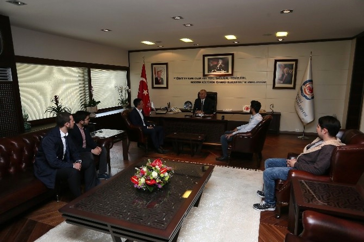 Alperen Ocaklarından Başkan Osman Zolan\'a Ziyaret