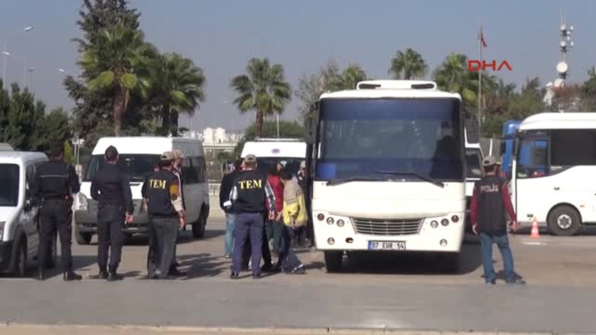 Antalya\'da PKK Kck Operasyonu; 13 Gözaltı