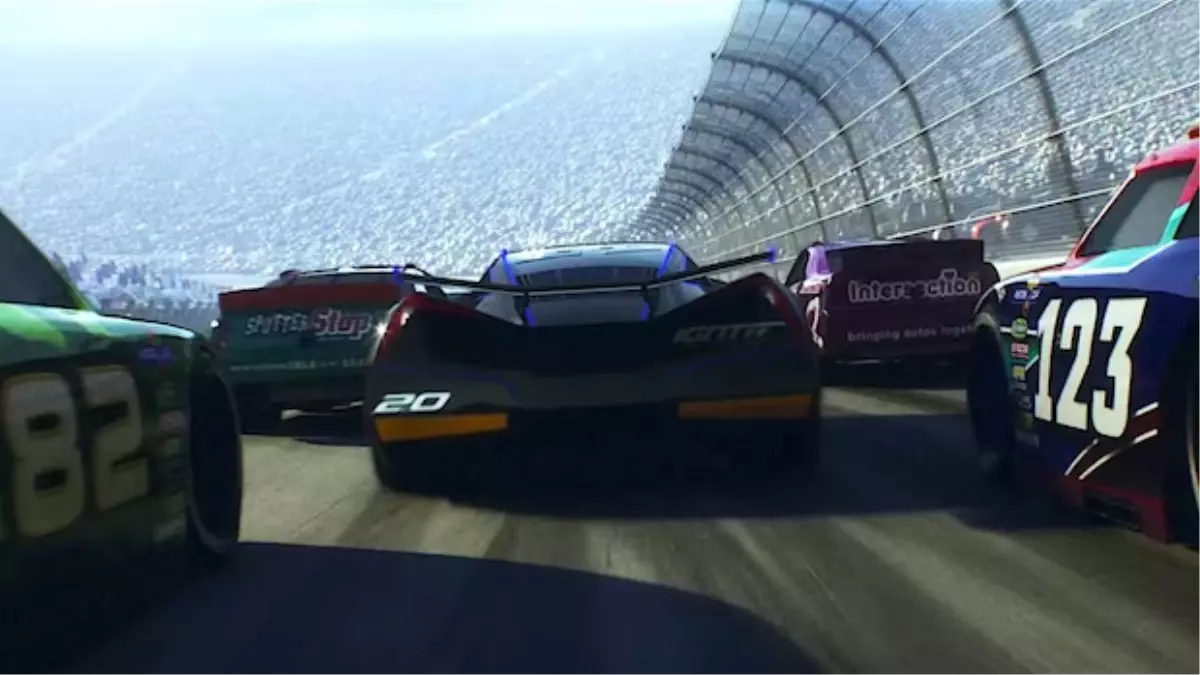 Arabalar 3 İlk Fragman Yayımlandı, Şimşek Mcqueen!