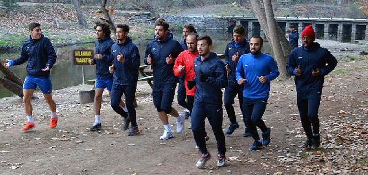 Balıkesirspor\'da İki Maçta Hedef 4 Puan