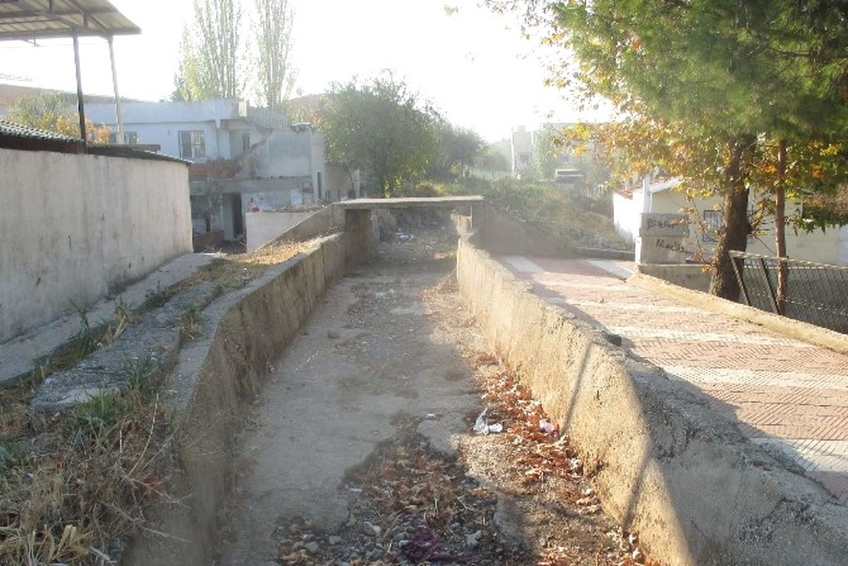 Bir Dere Temizliği de Yunusemre\'de