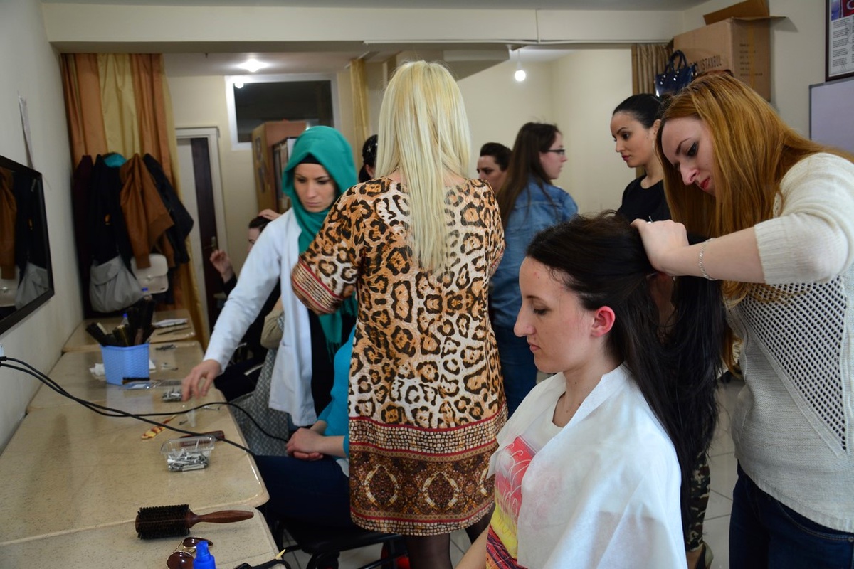 Bursa\'dan Kosovalı Kadınlara Kurs Desteği