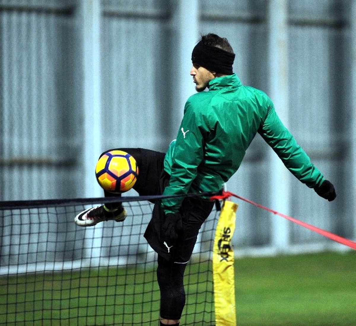 Bursaspor, Galatasaray\'a Bileniyor