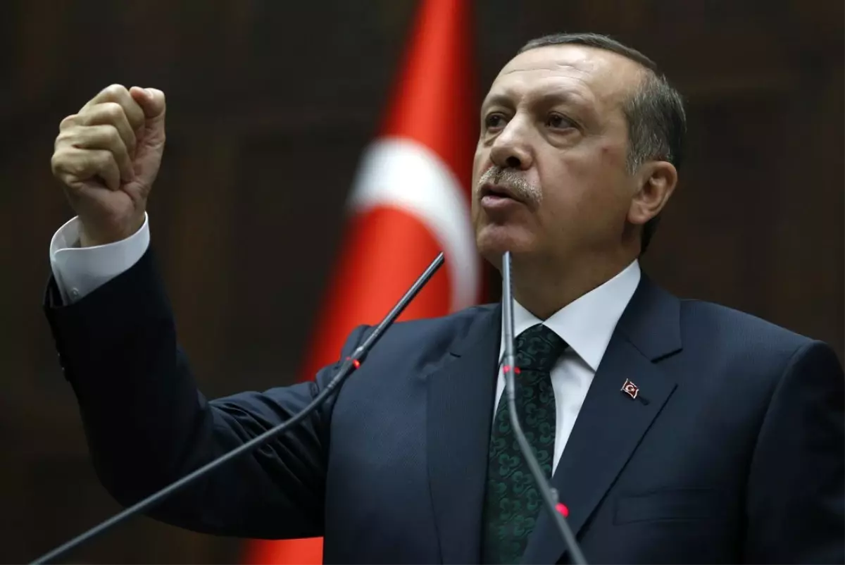 Cumhurbaşkanı Erdoğan: "Müslümanlar Olarak Adeta Dünyanın Yükünü Bizler Omuzlarımızda Taşıyoruz"