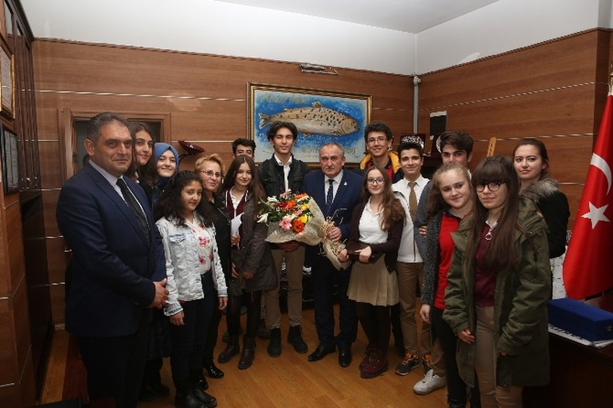 İl Çocuk Hakları Komitesi Başkan Yılmaz\'a Ziyaret