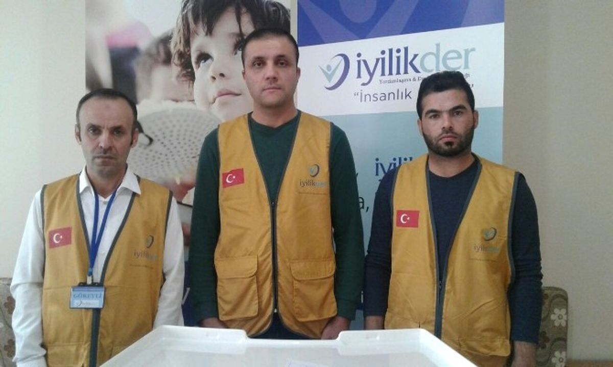 İyilik-Der Tarafından Yardıma Muhtaç Ailelere Kış Kampanyası