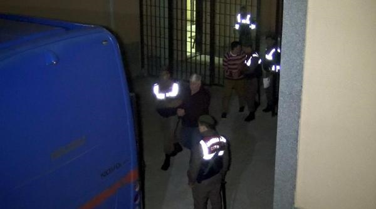 Kaçaklara \'Vıp\' Servise Dava
