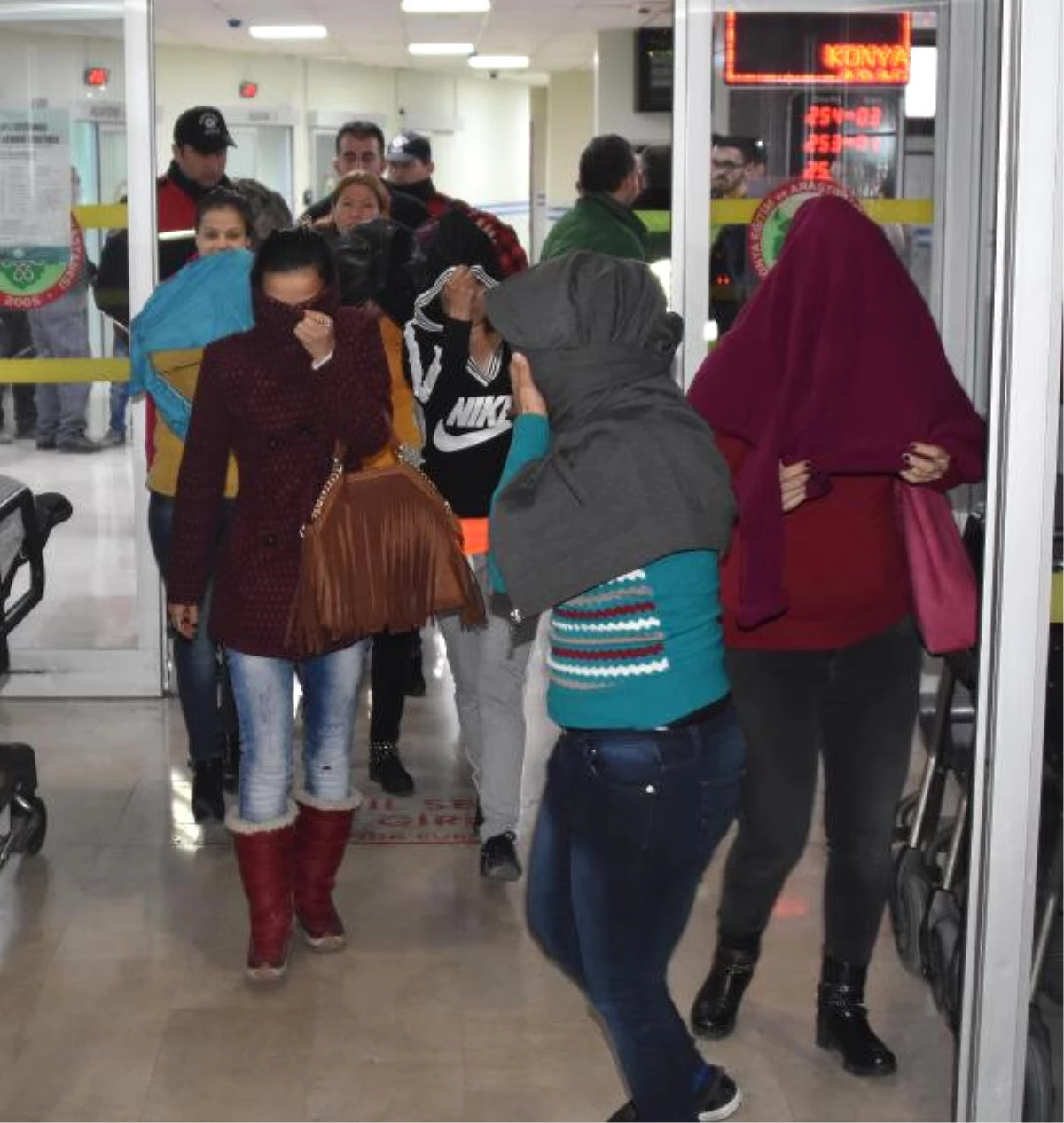 Konya\'da Fuhuş Operasyonu: 15 Gözaltı