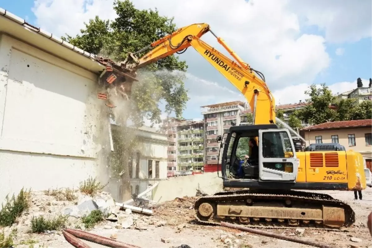 Kültür Tepesinde Çalışmalar Başlıyor