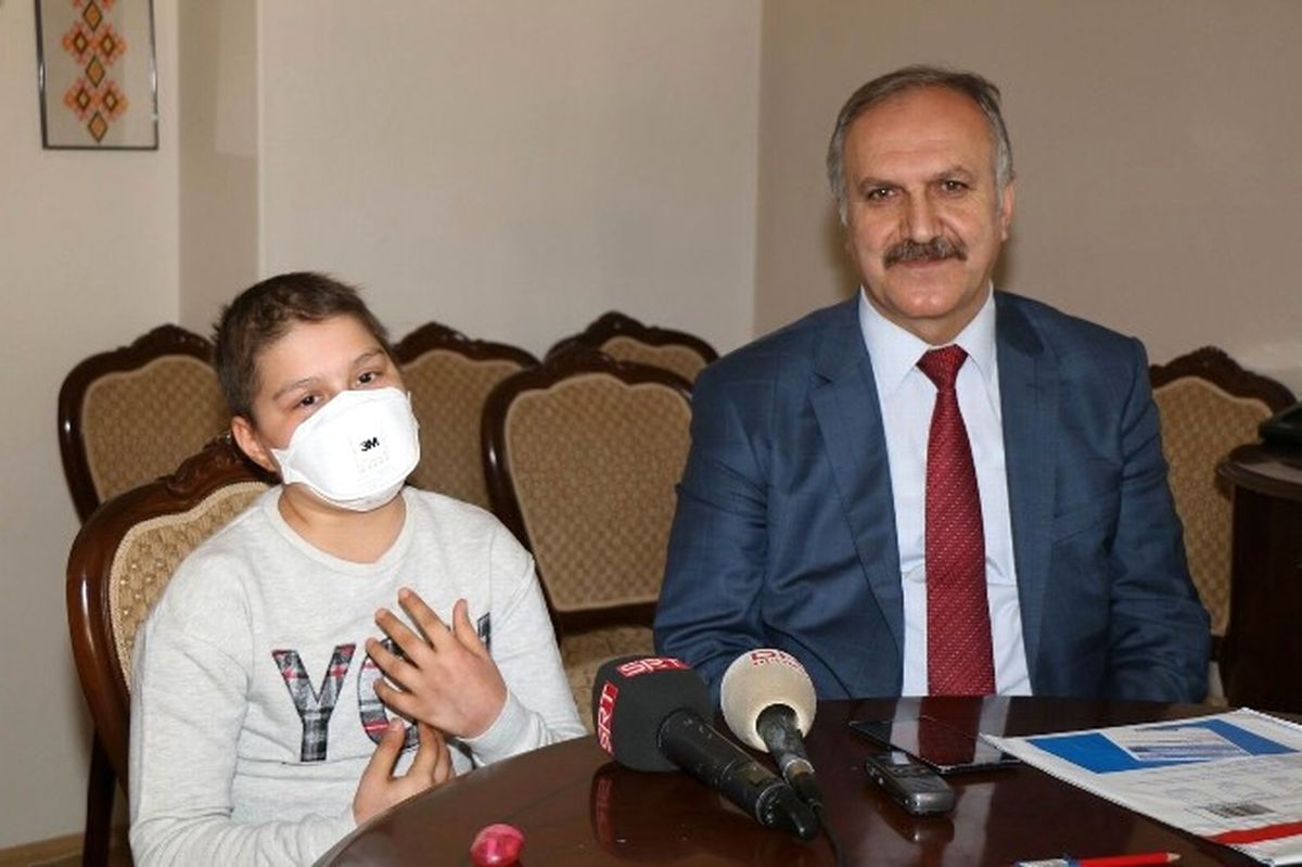 Lenf Kanseri Berra Evinde Teog Sınavına Girdi