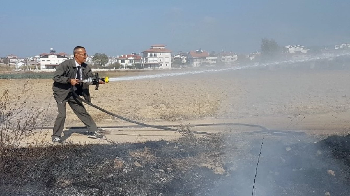 Orman İşletme Memurundan Yangına Kravatlı Gömlekli Müdahale