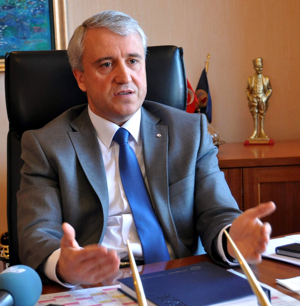 Rektör Gündoğan\'ın Öğretmenler Günü Mesajı
