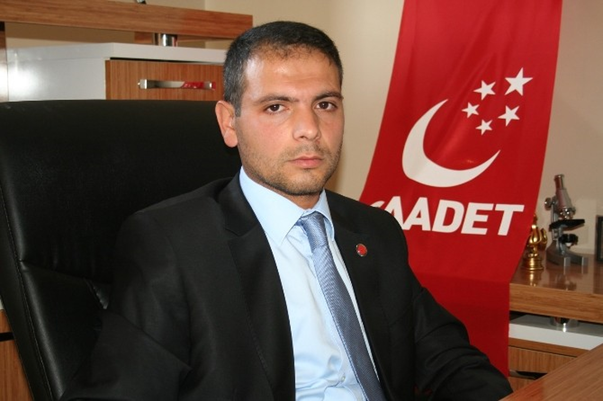 Saadet Partisi\'nden Öğretmenler Günü Mesajı