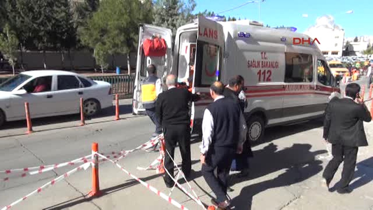 Şanlıurfa Kamyonetin Çarptığı Küçük Kız Öldü