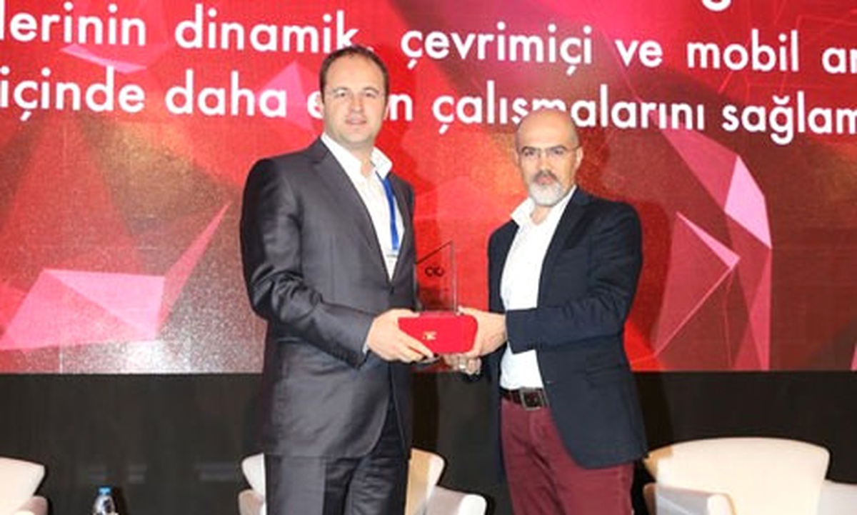 Teknosa\'nın "Bağlantılı Mağaza" Projesine Ödül