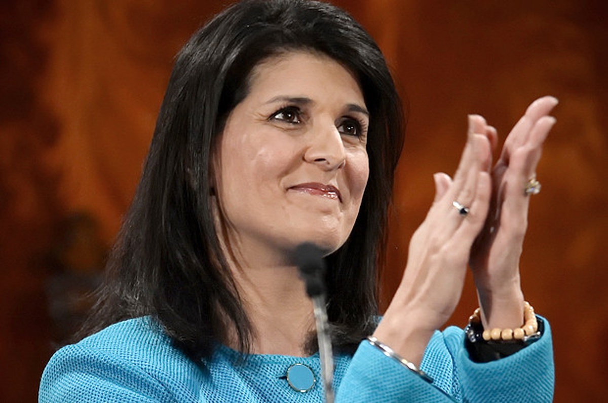 Trump, BM Temsilciliği İçin Haley\'i Aday Gösterdi