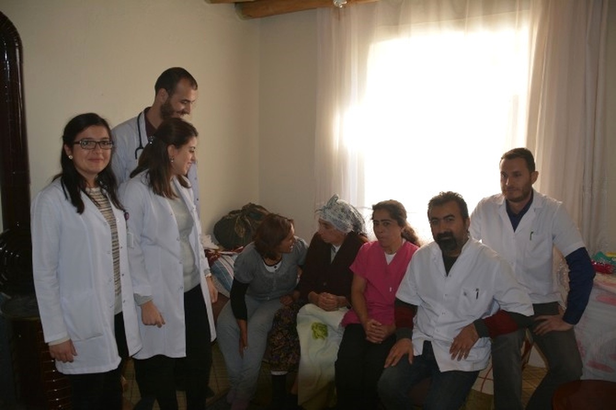 Tunceli\'de 170 Hastaya Evde Sağlık Hizmeti Veriliyor