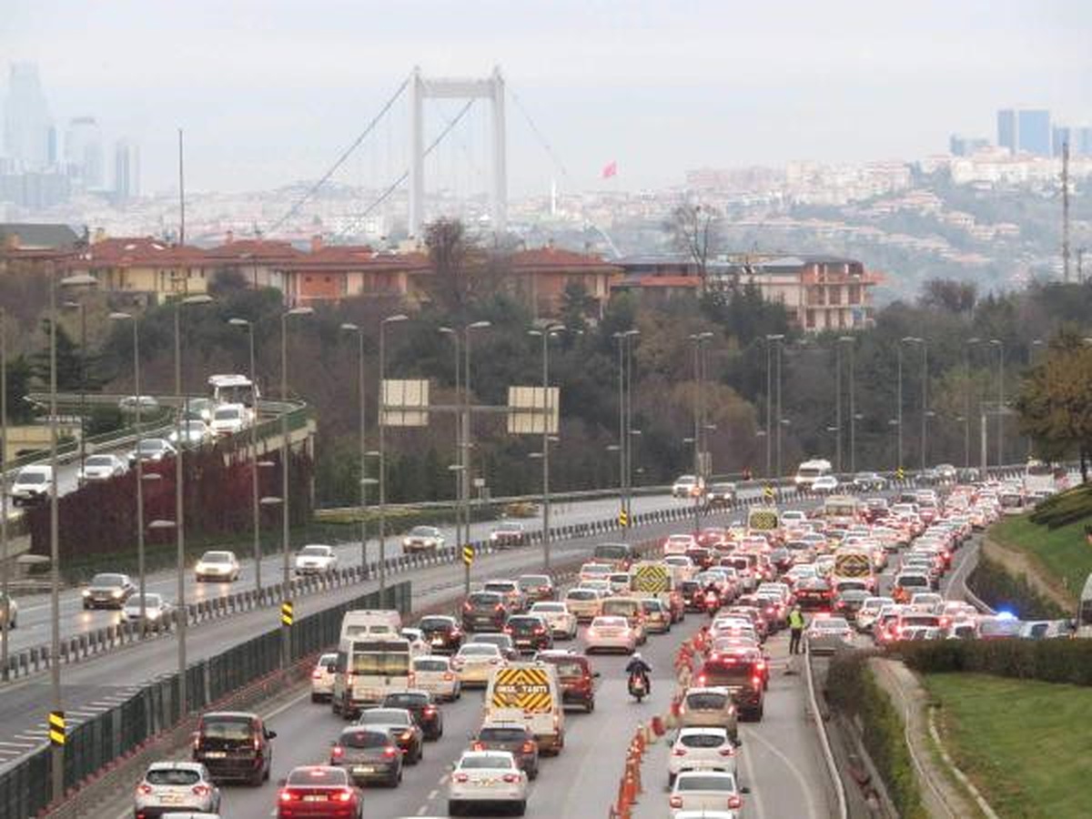 15 Temmuz Köprüsü\'ndeki Kaza Yoğunluğa Neden Oldu