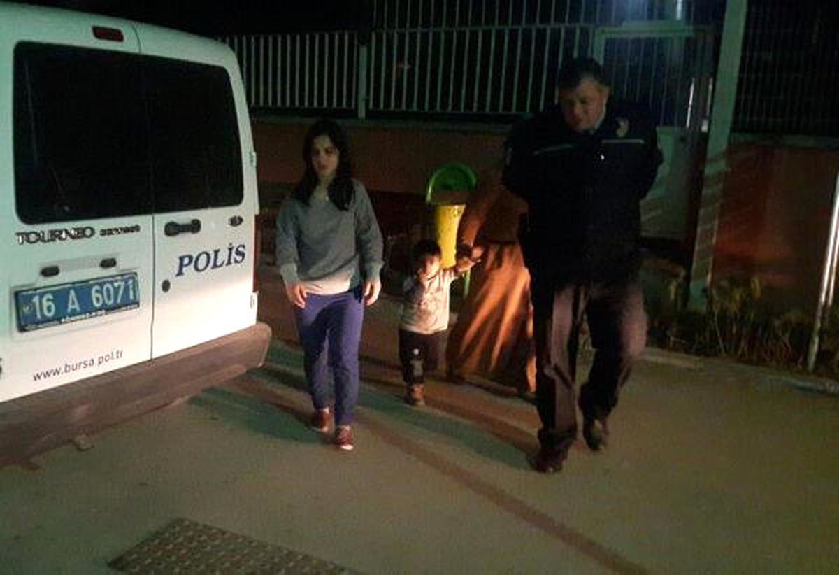 2 Kez Uzaklaştırma Cezası Verilen Kendisini Evden Kovan Eşini Öldürdü