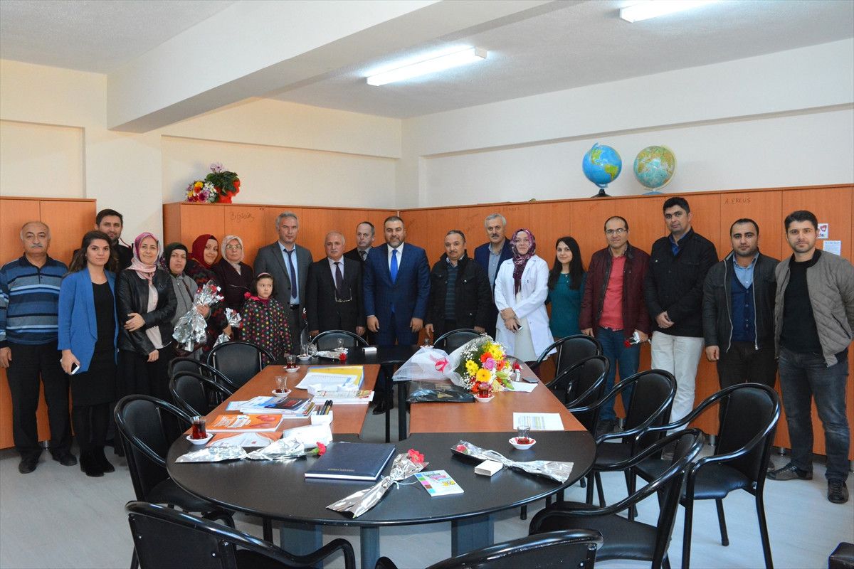 24 Kasım Öğretmenler Günü
