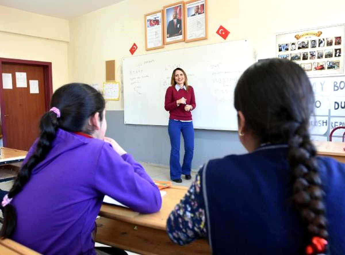 9 İdealist Öğretmenin Özverisi, Eğitimde Zirveye Çıkardı
