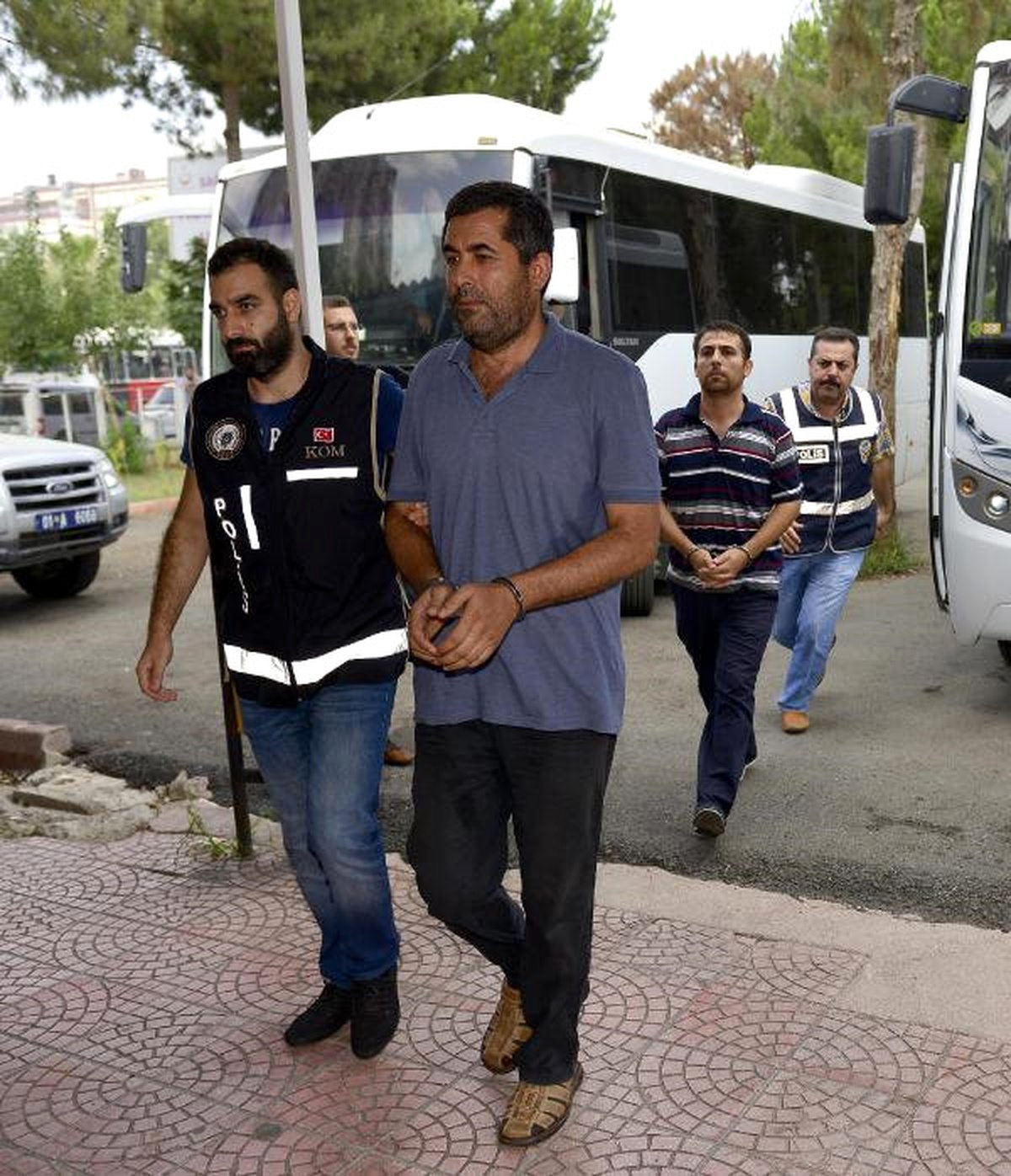 Adana\'da 31 Öğretmene Fetö Davası