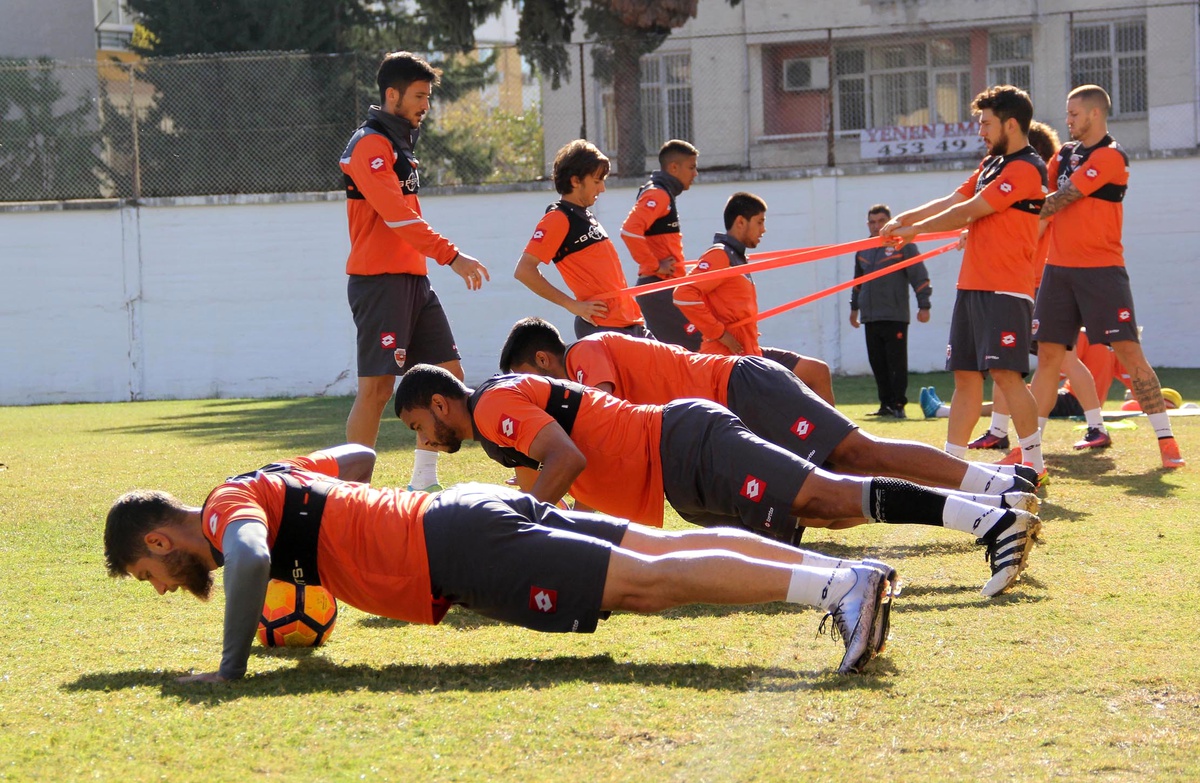 Antalyaspor, Adanaspor Maçının Hazırlıklarını Sürdürüyor