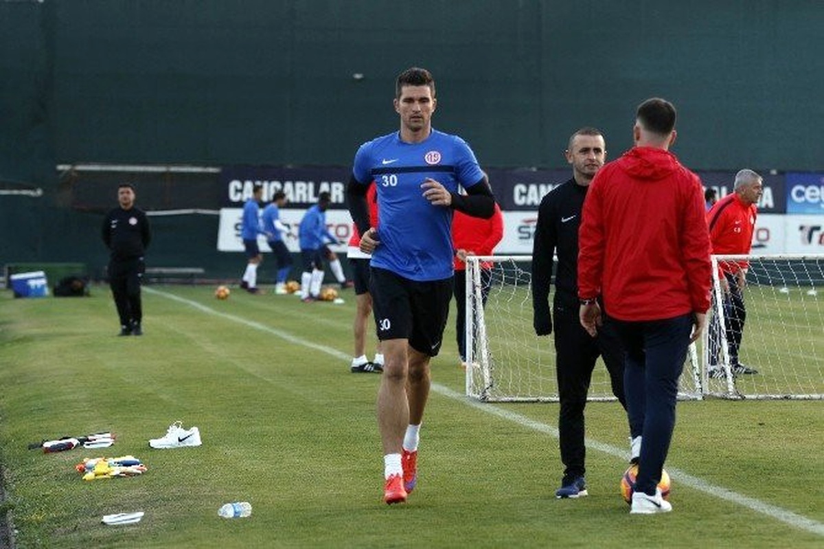 Antalyaspor\'da Adanaspor Hazırlığı