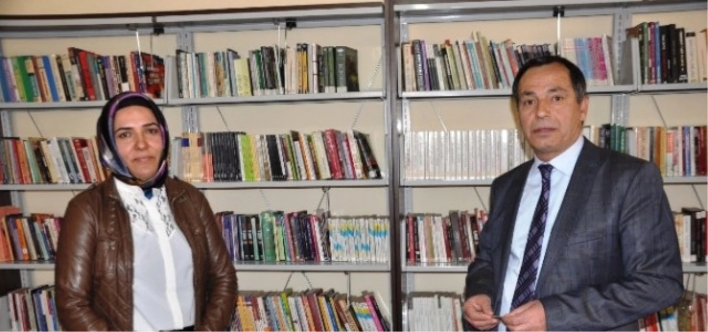 Bitlis Belediyesi Eş Başkanları Gözaltına Alındı