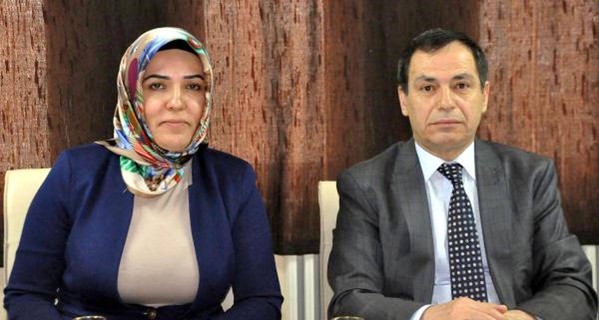 Bitlis Belediyesi\'ne Operasyon: Eş Başkanlar Gözaltına Alındı (4)