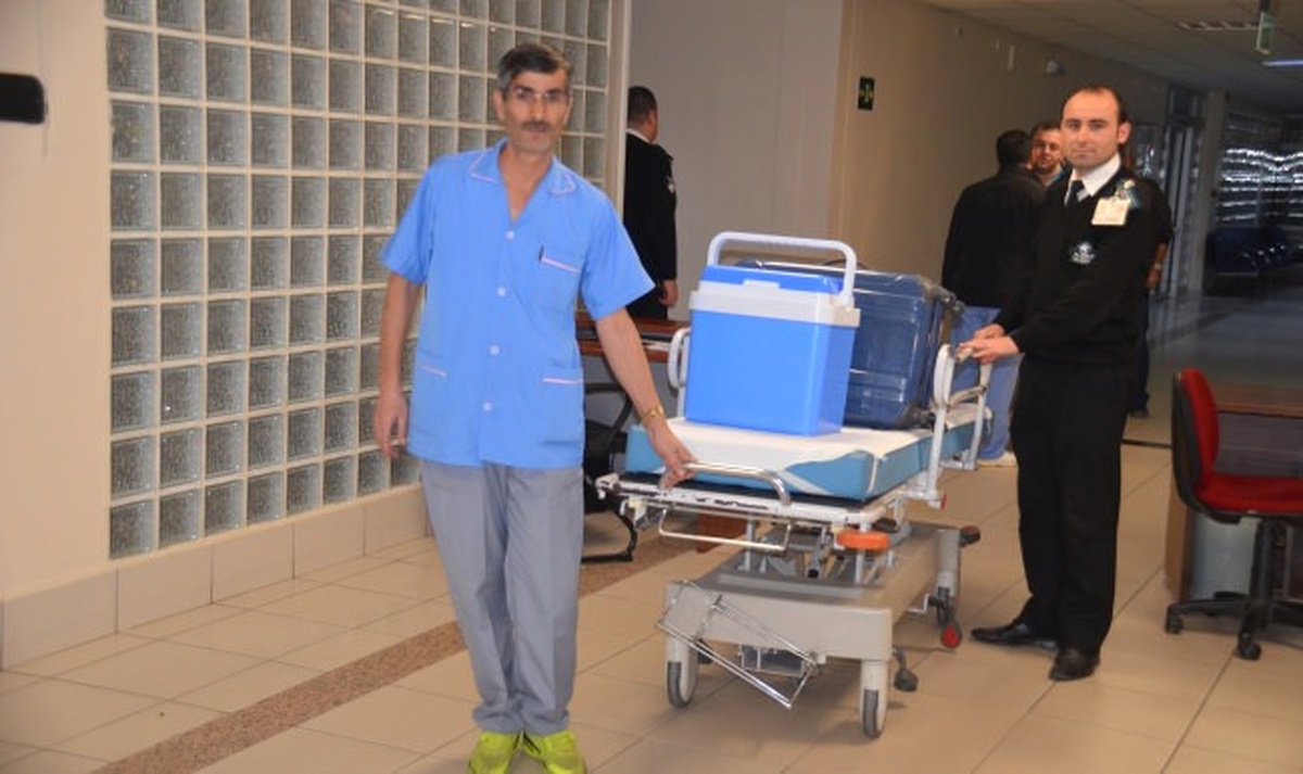 Böbrek Beklerken Karaciğeri Bağışlandı