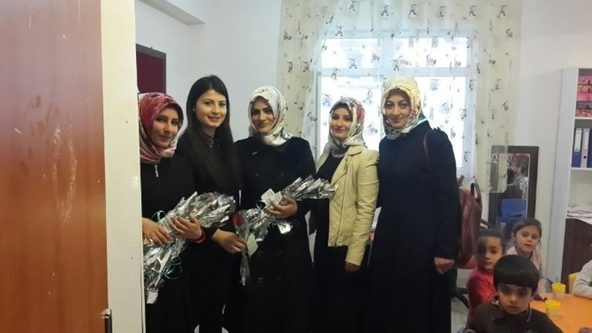 Çaldıran\'da Öğretmenler Günü Etkinliği