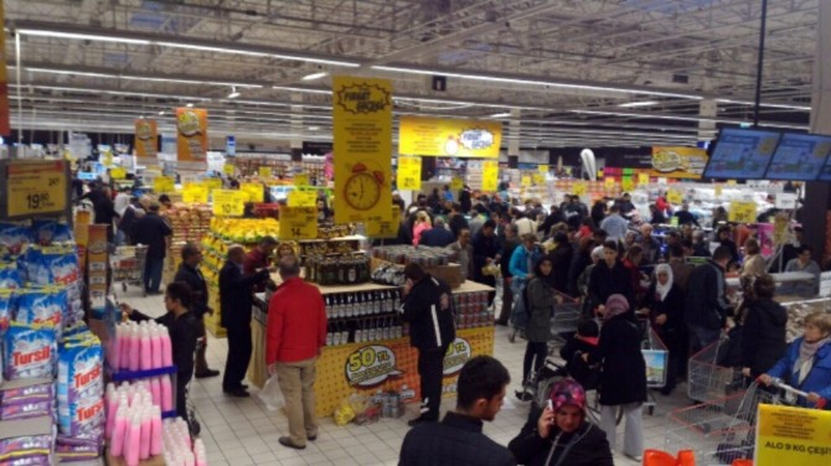 Carrefoursa\'dan \'Fırsat Gecesi\'