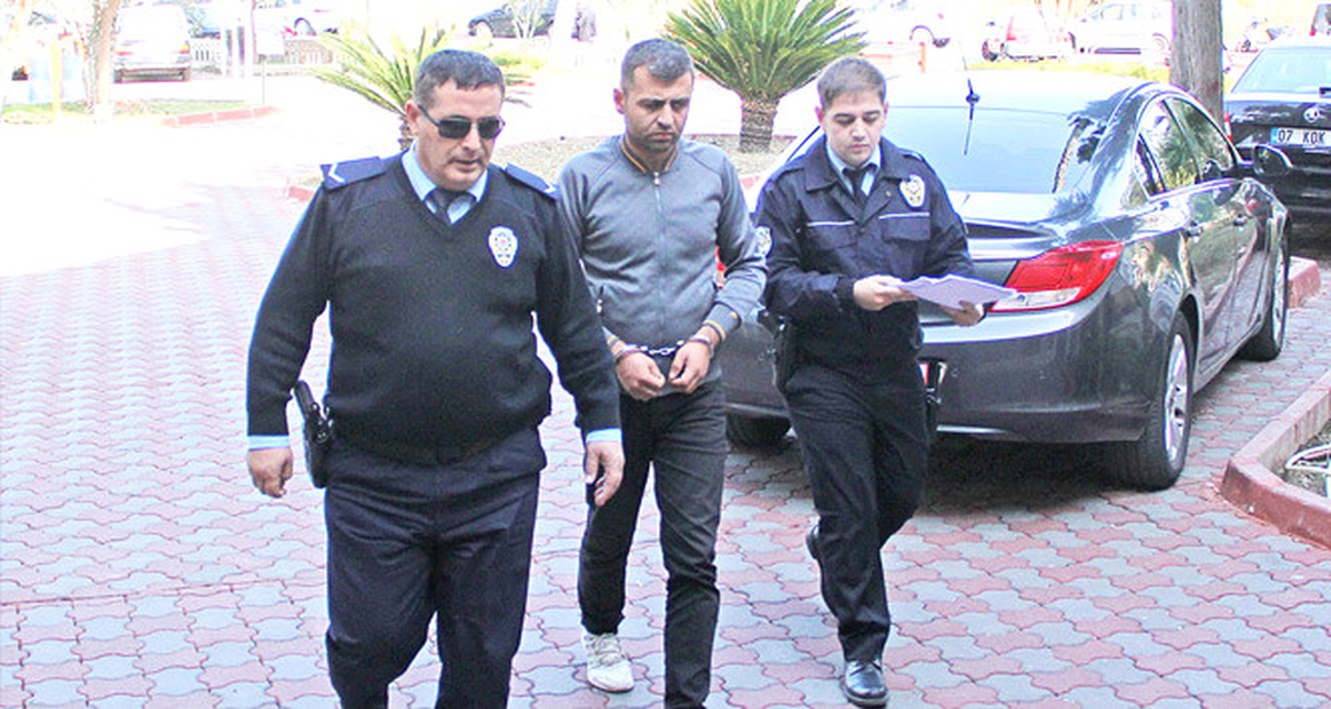 Cezaevi Firarisi Kemer\'de Yakalandı