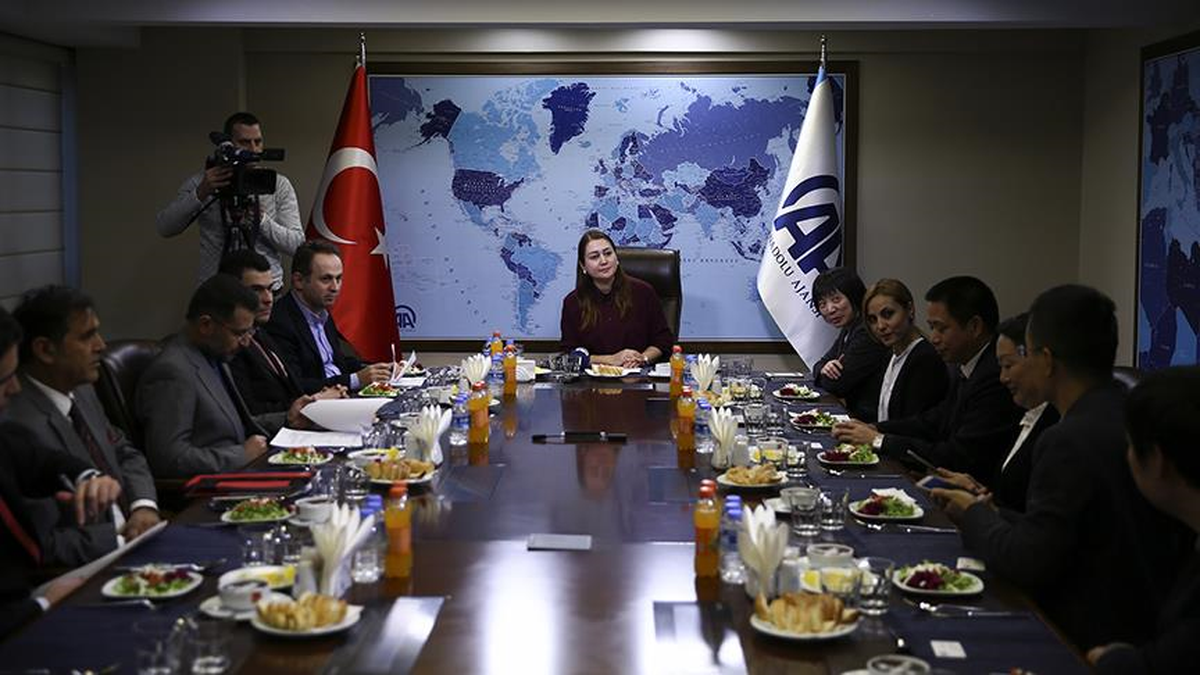 Çin Basın Heyetinden Aa\'ya Ziyaret