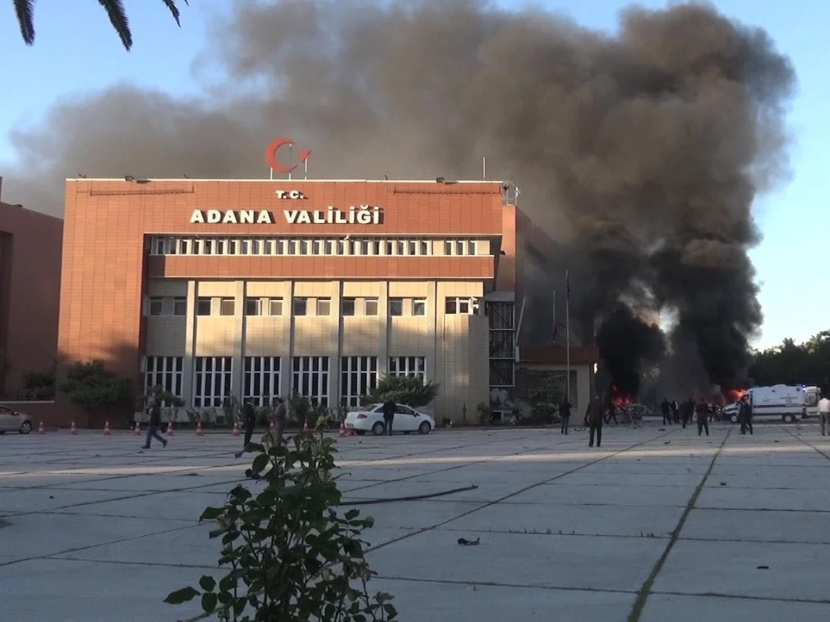Dha Yurt - Adana Valiliği\'ne Bombalı Araçla Saldırı: 2 Ölü, 21 Yaralı (Ek Görüntü)