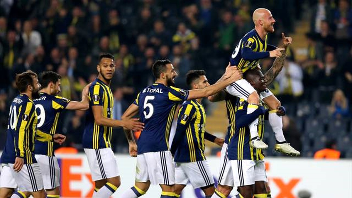 Fenerbahçe Galibiyeti İkinci Yarıda Aldı